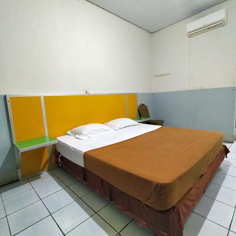 Hotel Nirwana Ternate Redpartner מראה חיצוני תמונה