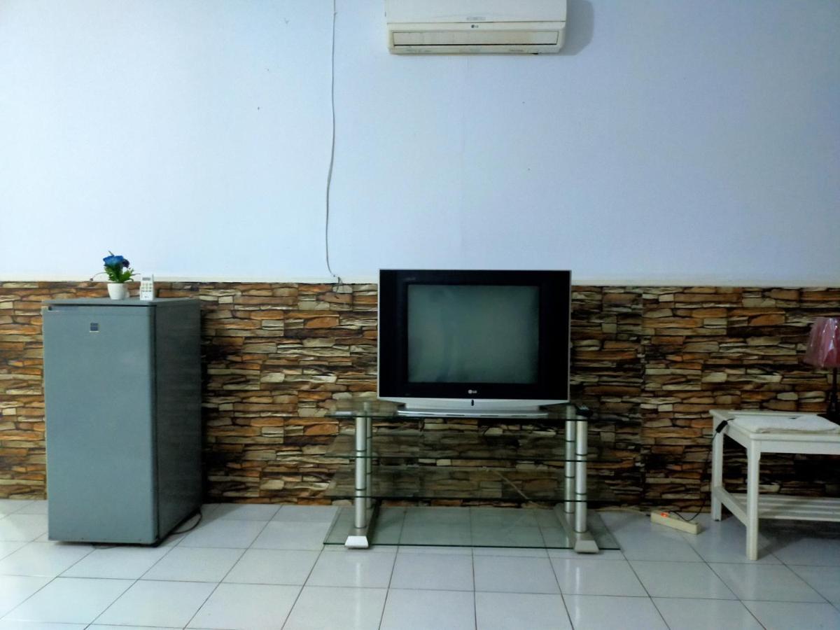 Hotel Nirwana Ternate Redpartner מראה חיצוני תמונה