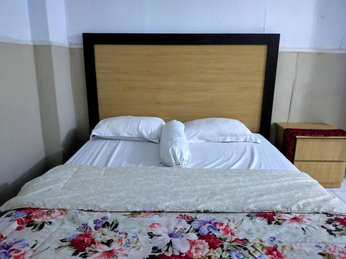 Hotel Nirwana Ternate Redpartner מראה חיצוני תמונה