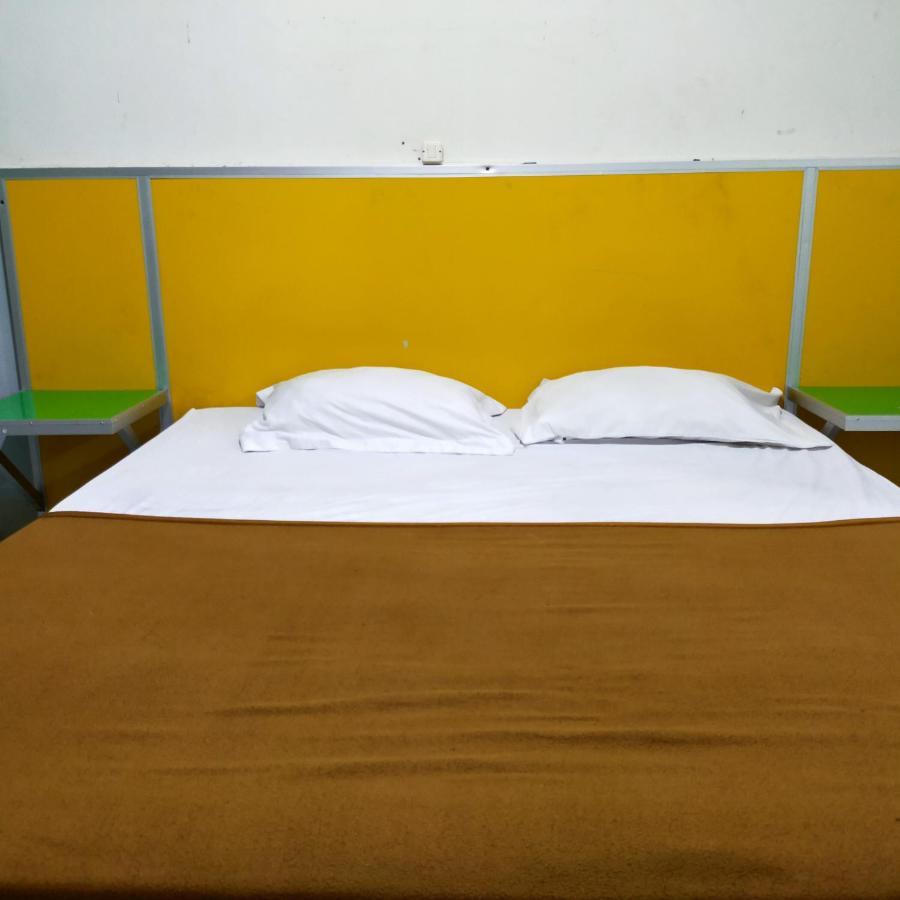 Hotel Nirwana Ternate Redpartner מראה חיצוני תמונה