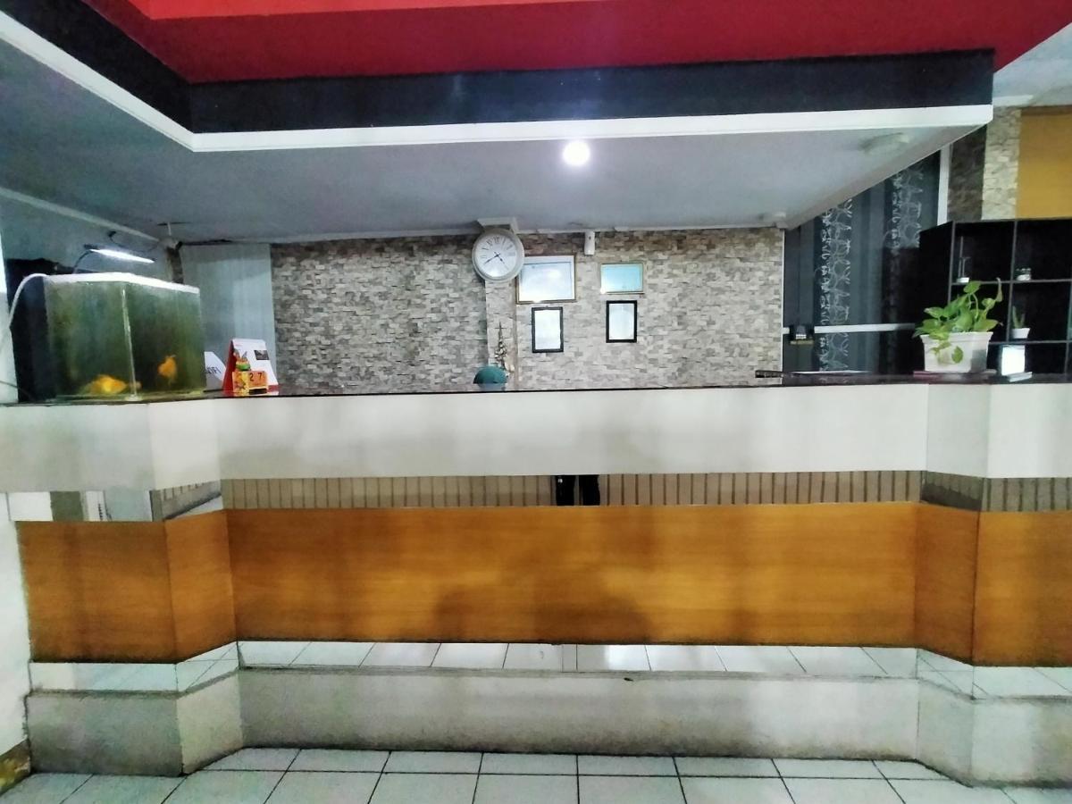 Hotel Nirwana Ternate Redpartner מראה חיצוני תמונה