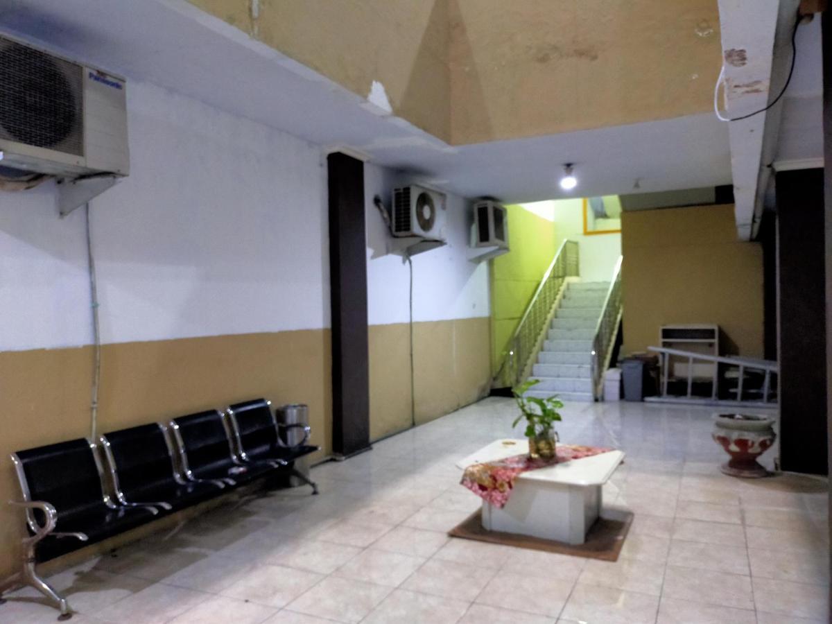 Hotel Nirwana Ternate Redpartner מראה חיצוני תמונה