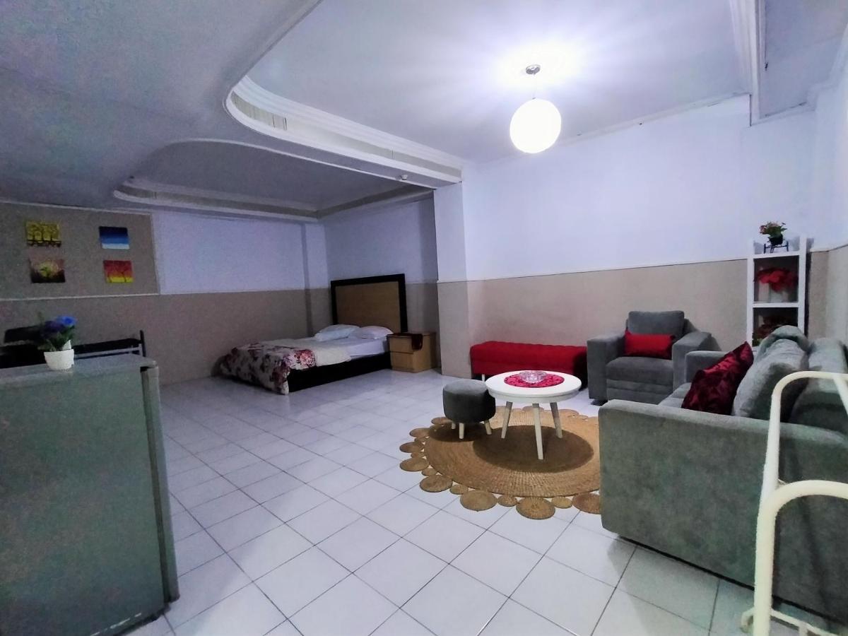 Hotel Nirwana Ternate Redpartner מראה חיצוני תמונה