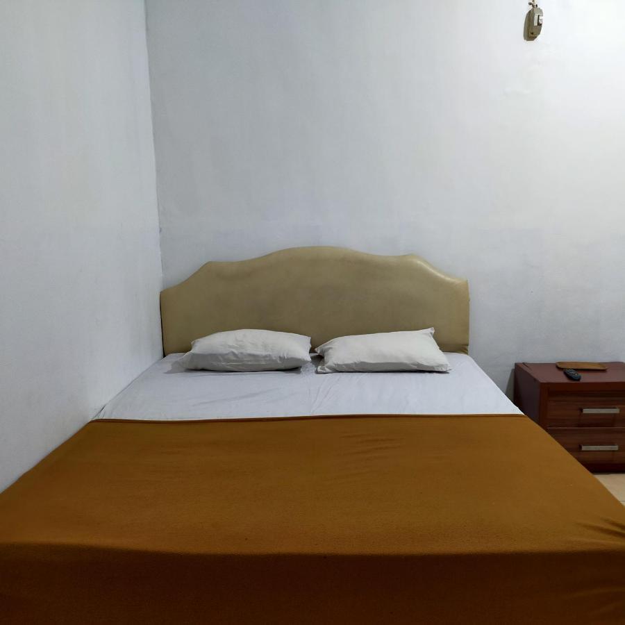 Hotel Nirwana Ternate Redpartner מראה חיצוני תמונה