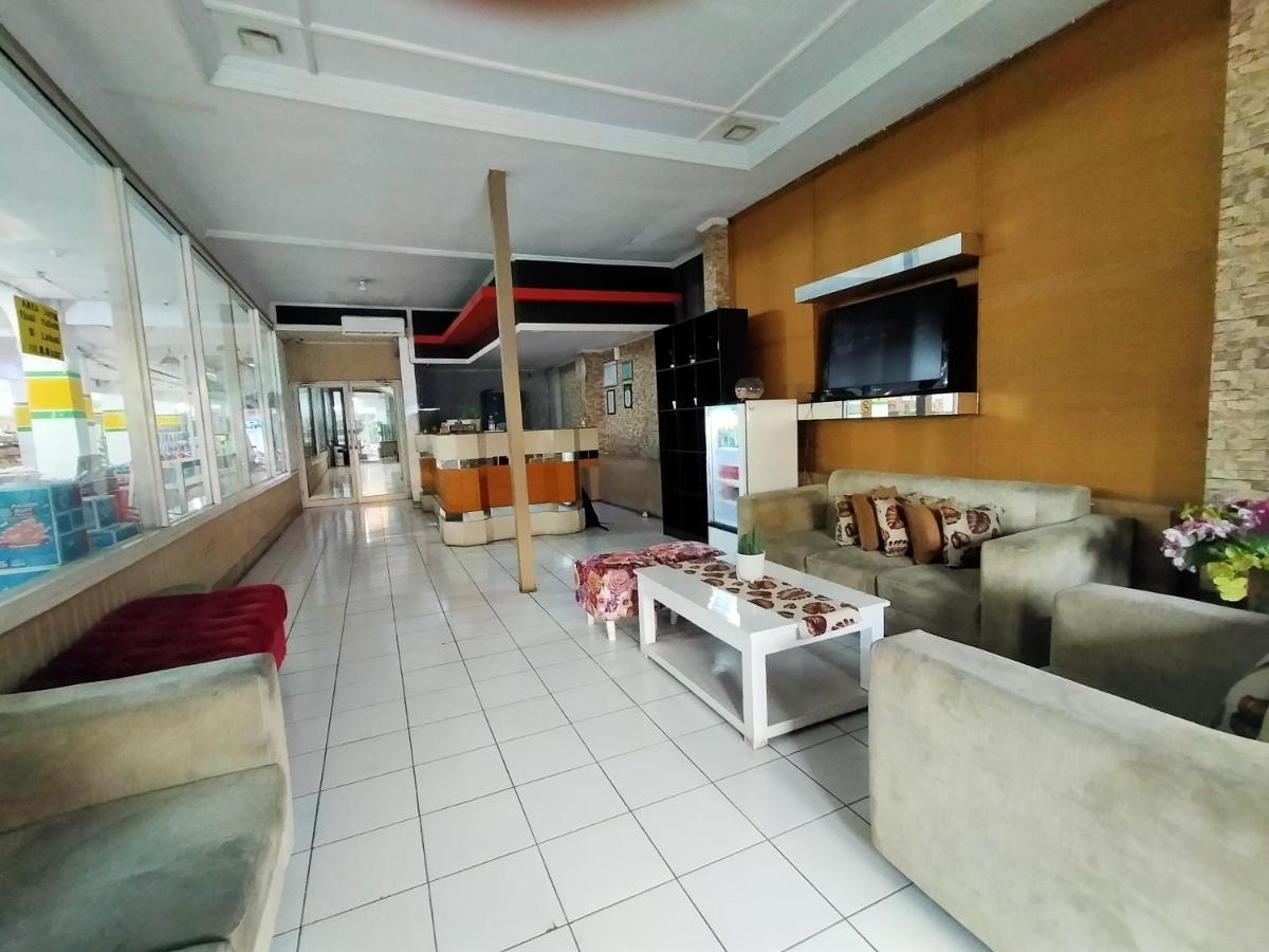 Hotel Nirwana Ternate Redpartner מראה חיצוני תמונה